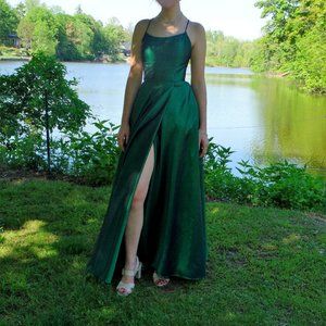 Sherri Hill Emerald Green Satin gown